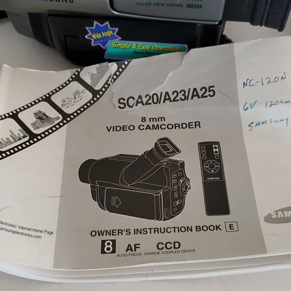 Samsung 8mmVideo Camcorder SCA20 and Case